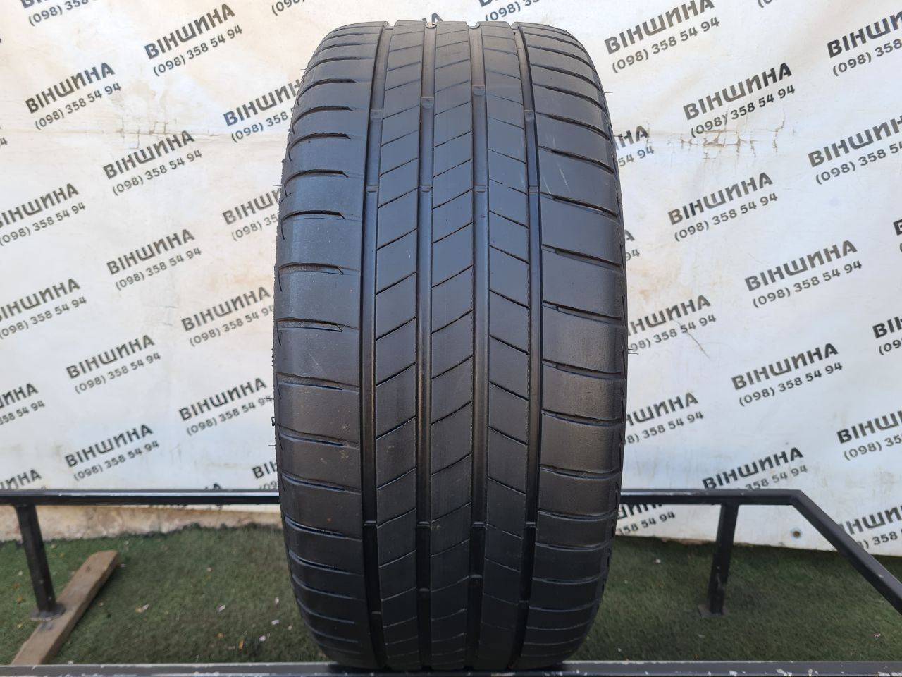 Шина 255/45 R 18 Bridgestone Turanza T005. Одна. Розпаровка