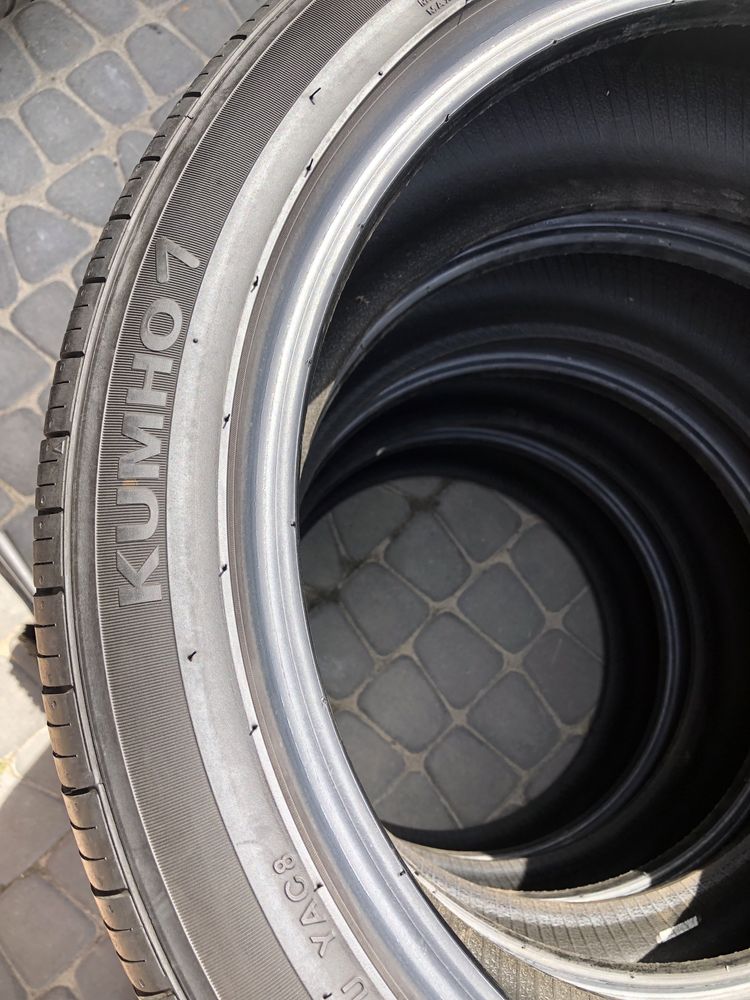 Шини літні 215/45 r18 Kumho SolusXC ідеал 7мм 2016