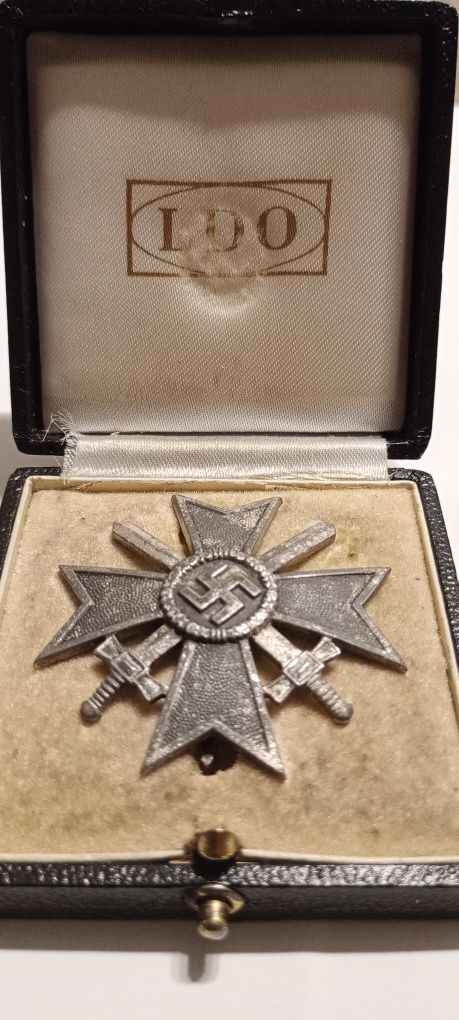 Militaria III Reich Wehrmacht KVK 1° class