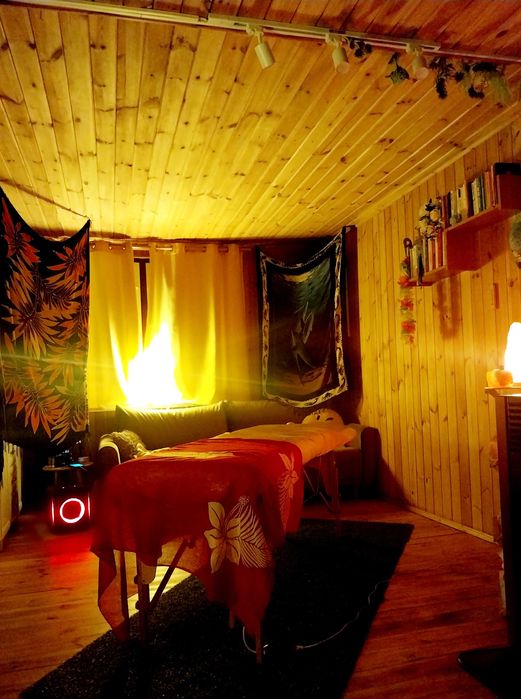 Leśno-Hawajski masaż Lomi Lomi