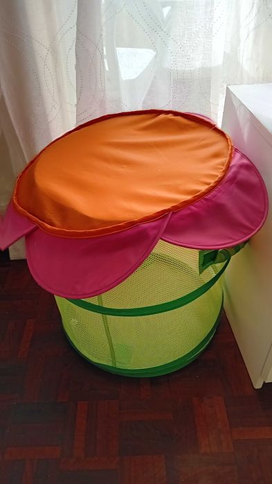 Cesto para brinquedos