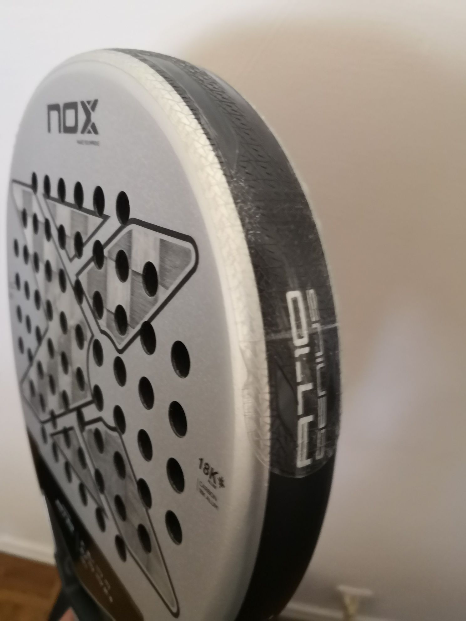 Padel Nox AT10 Genius 18k 2024