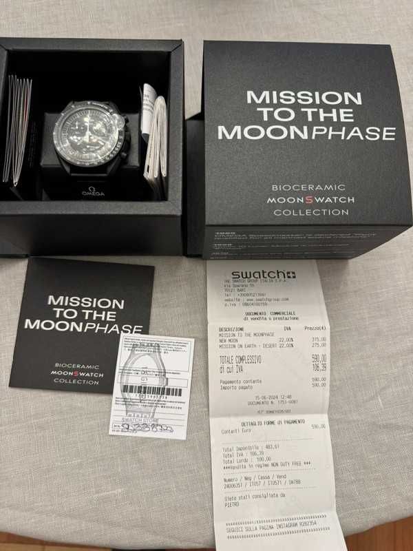 Swatch x Omega Bioceramic Moonswatch Mission To Moonphase Snoopy