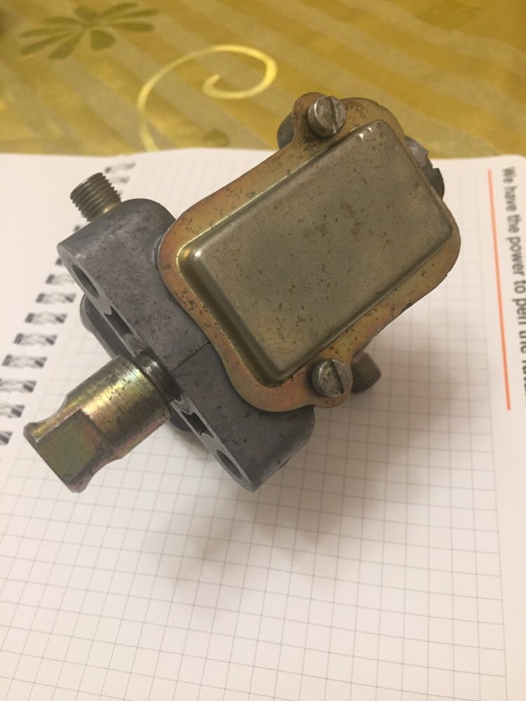 Кран включения раздатки КАМАЗ 4310