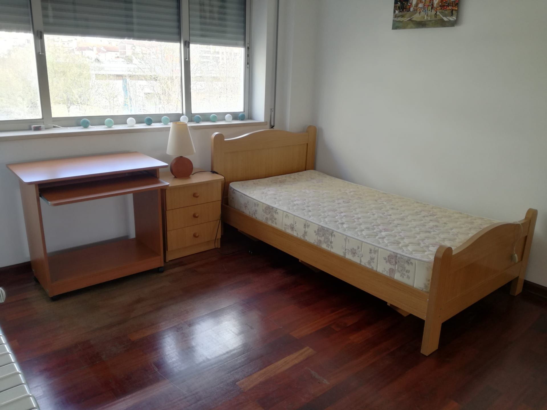 Vendo mobília para quarto.