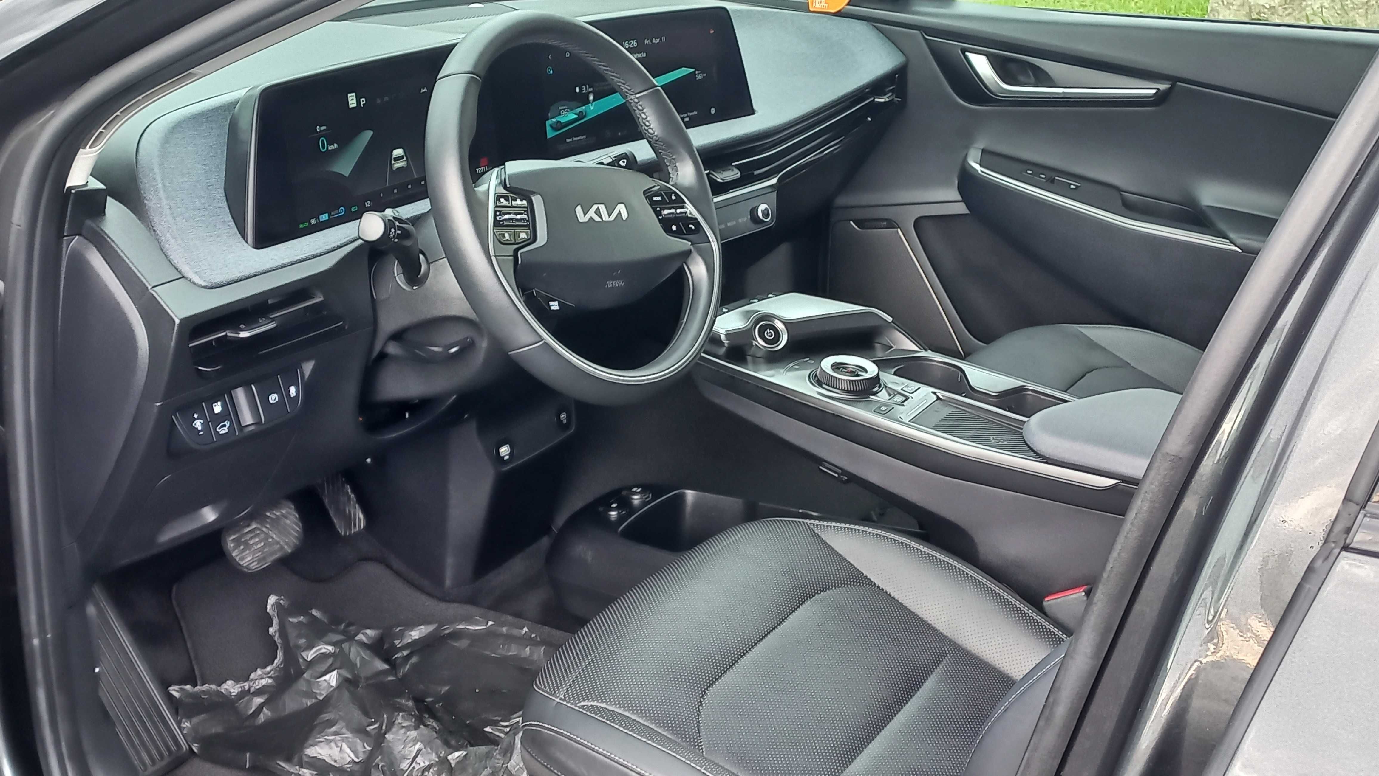 продаж авто Kia EV6 в гарному стані
