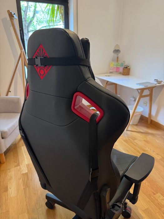 Cadeira Gamming OMEN
