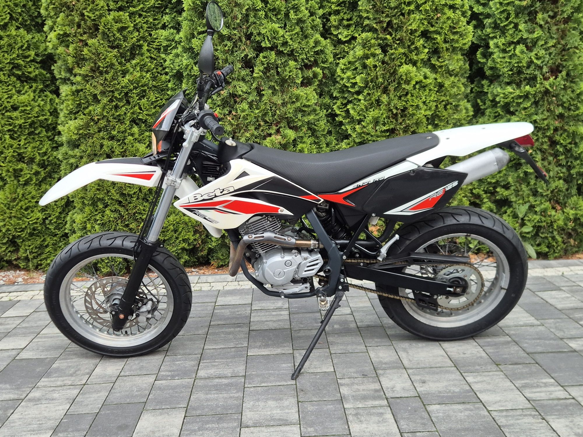 Beta RE 125 4t Rr 2007r Zadnana na kat B a1