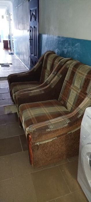 Продам розкладні крісла