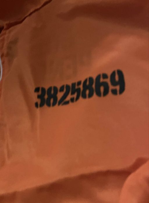 Stroj na halloween wieznia pomaranczowy kombiznezon rozmiar L