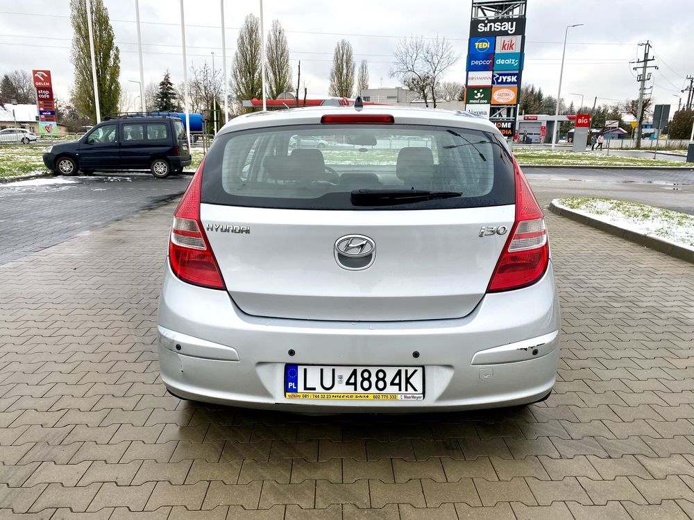 Hyundai I 30 1.4 benzyna 2008 rok.