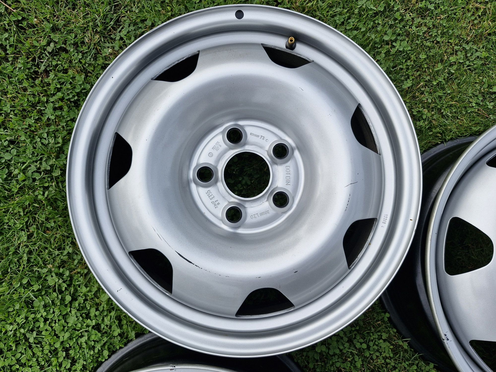 Felgi stalowe VW Transporter T5 T6 T7 5x120 17"