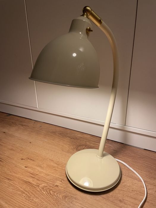 lampa na biurko rodflik ikea jasno beżowa z żarówką