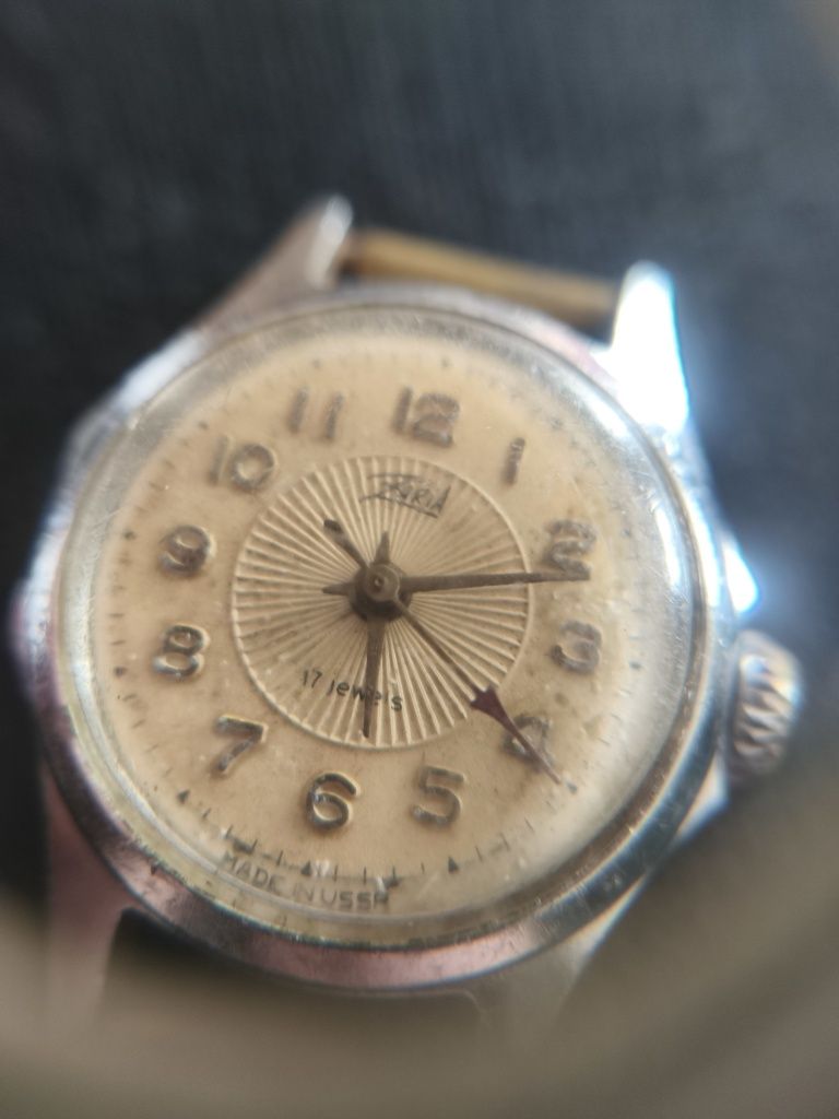 Zaria 17 jewels zegarek made in USSR damski