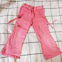 Różowe jeansy dziecięce rozmiar 98