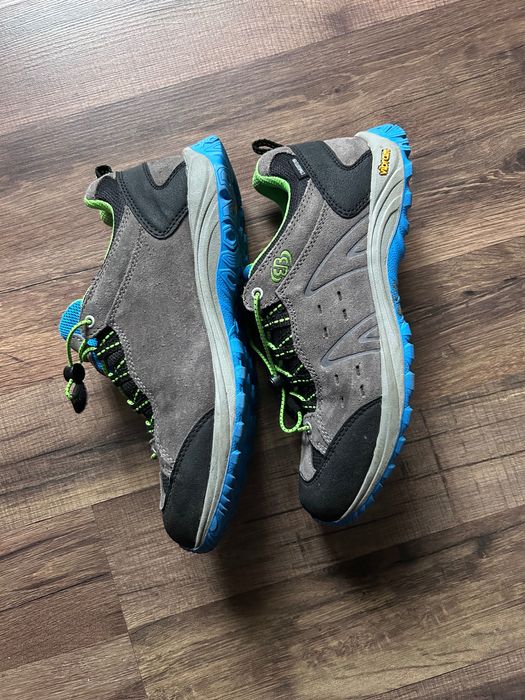 Трекінгові корсівки Brutting