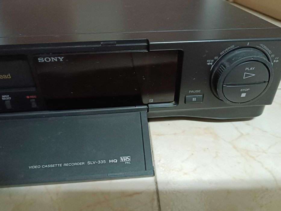 Gravador vídeo VHS Sony modelo SLV 335