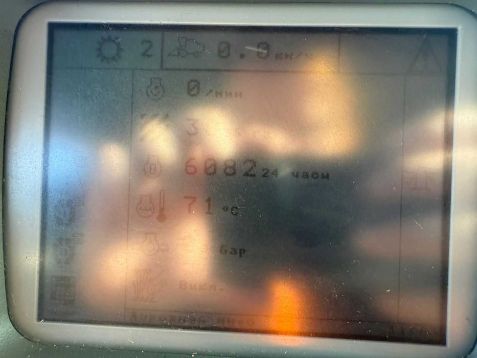 Зернозбиральний комбайн New Holland CX840