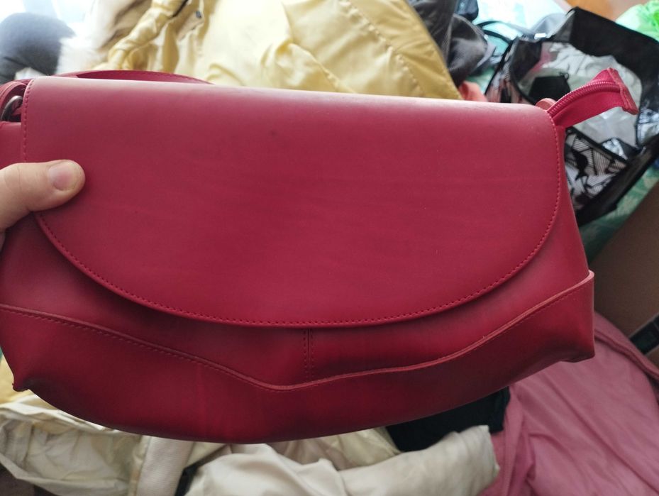 Сумка жіноча червона