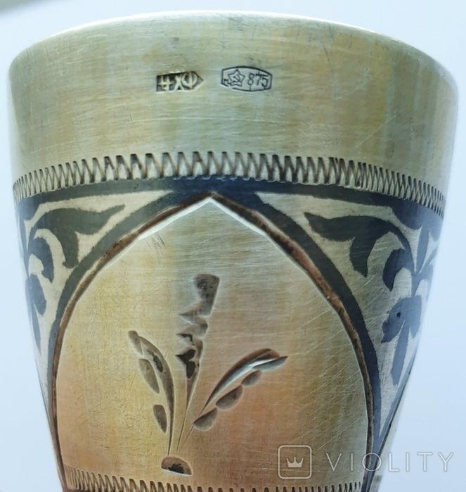 Серебряные рюмки. Узор. Резьба. Золочение. Чернь.  СССР. Осетия. 1974.