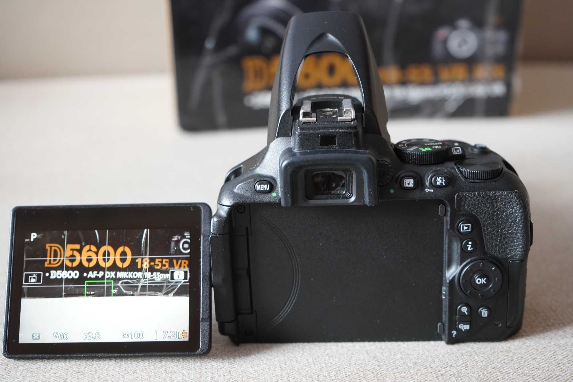 Nikon d5600 obiektyw 18-55 af-p zestaw 2x akumulator