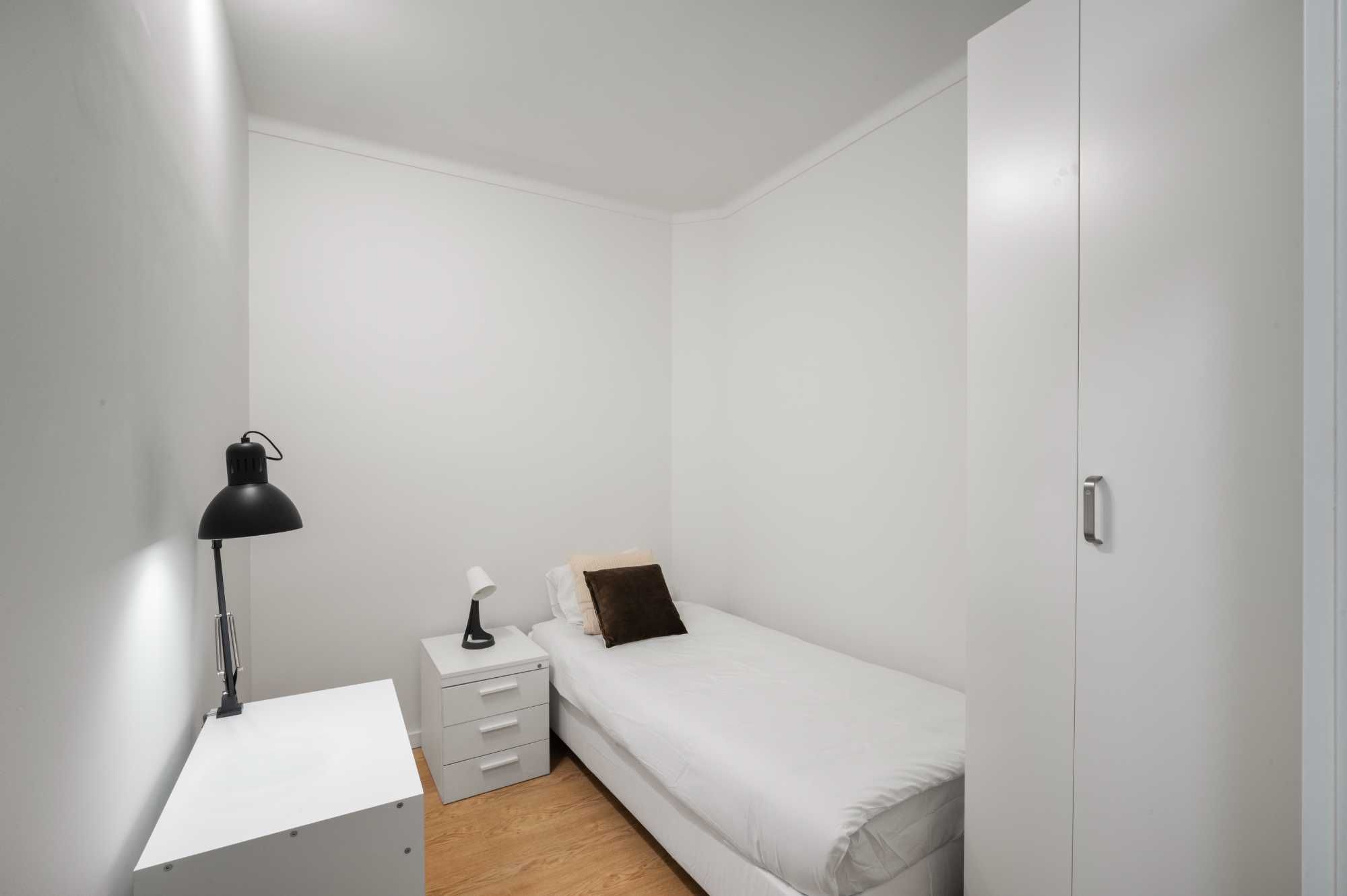 Quarto arrendar a jovem Lisboa