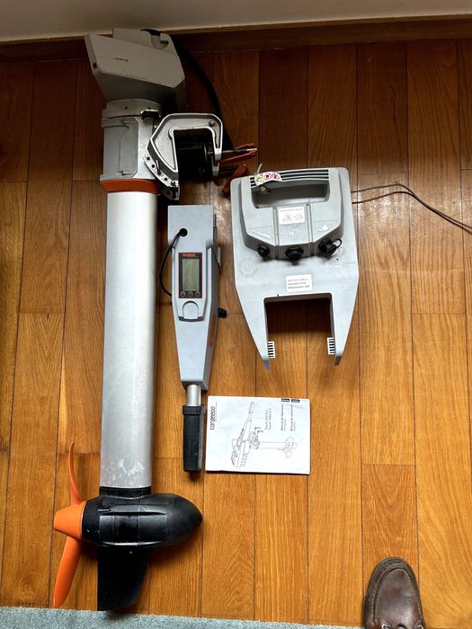 Motor elétrico TORQEEDO para barco