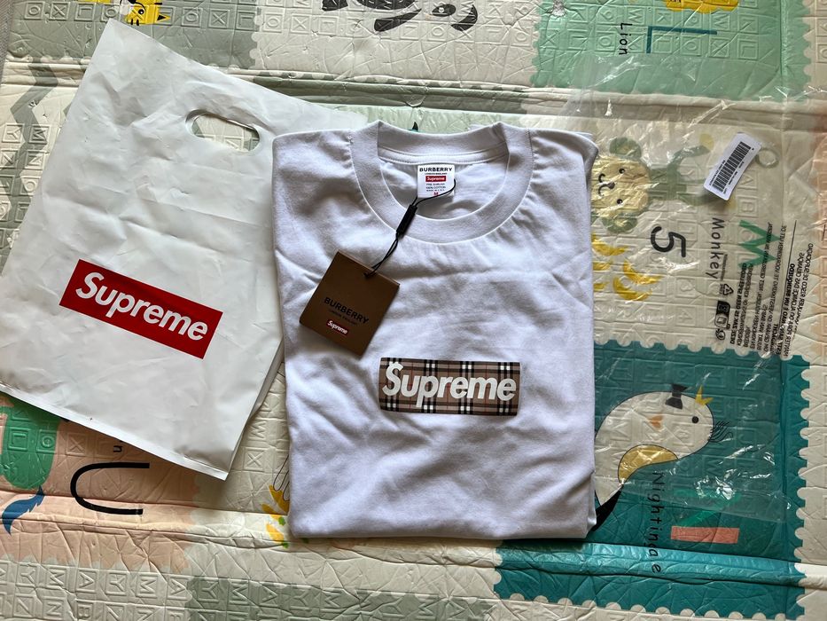 Koszulka Supreme x Burberry box logo biała Mka