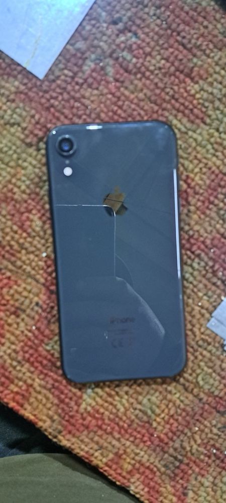 Продам айфон XP 64