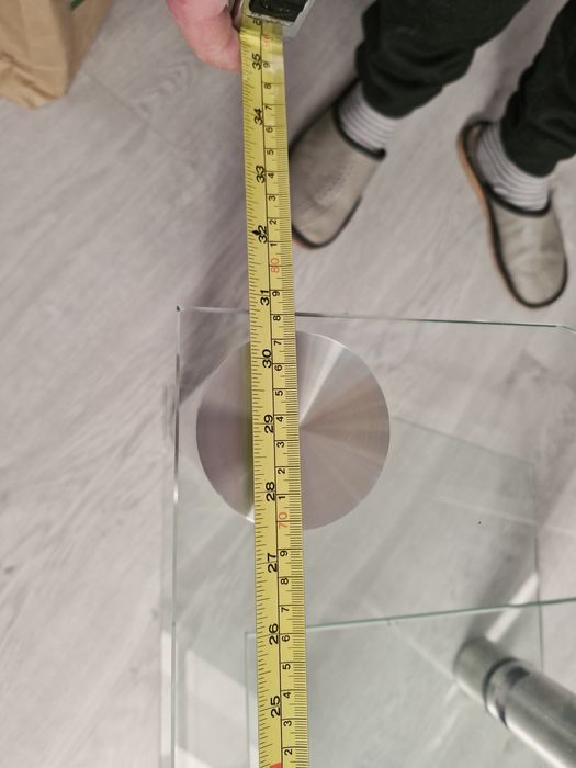 Stolik szklany pod TV