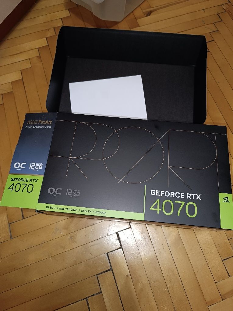 ASUS RTX 4070 ProArt 12GB | Гарантия до

2027 |

Идеал