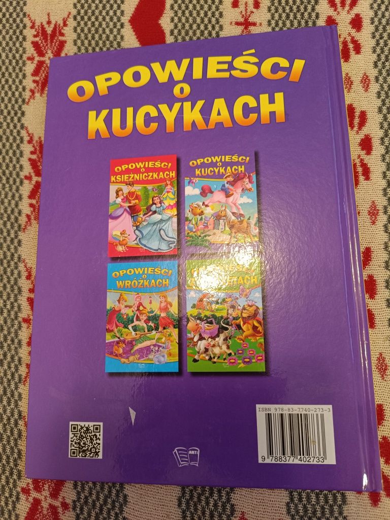 Książka "Opowieści o kucykach"