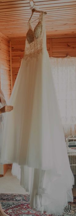 Suknia ślubna 180 cm + gratis etola futerko i szlafrok :)