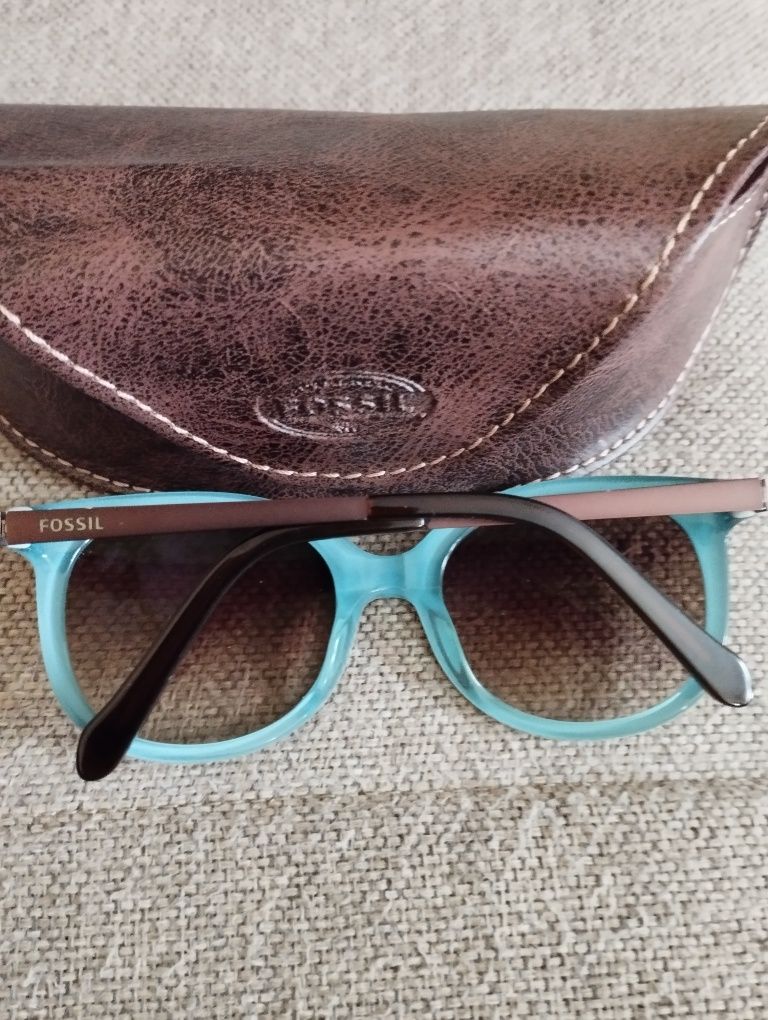 Fajne okulary Fossil