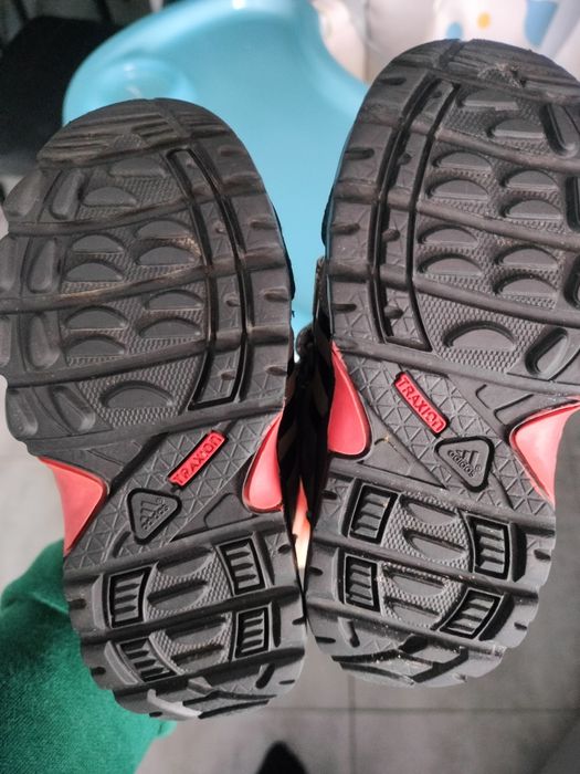 Śniegowce Adidas Holtanna Snow r.23