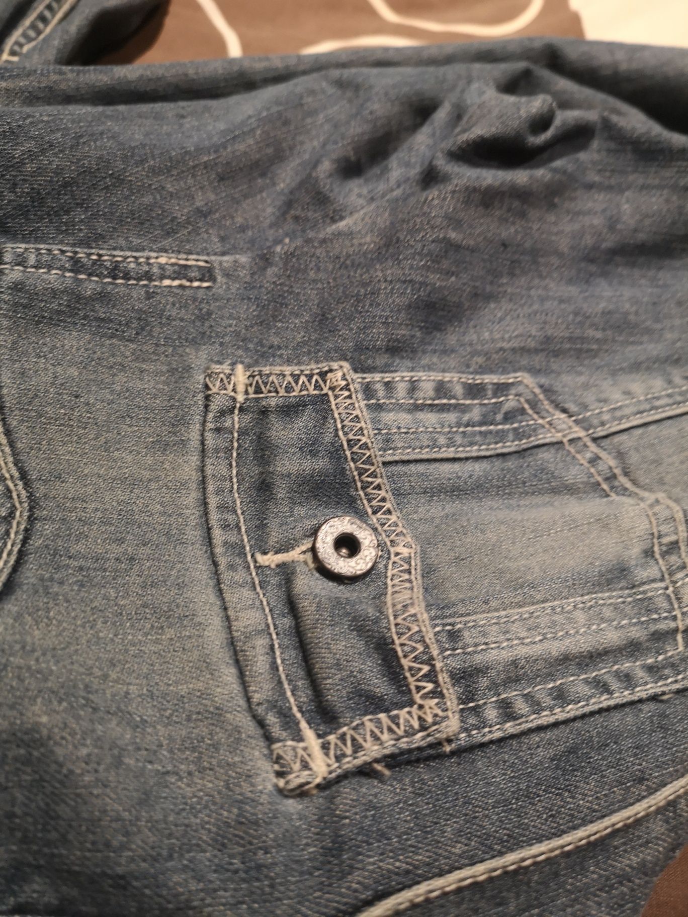 Krótka katana jeansowa