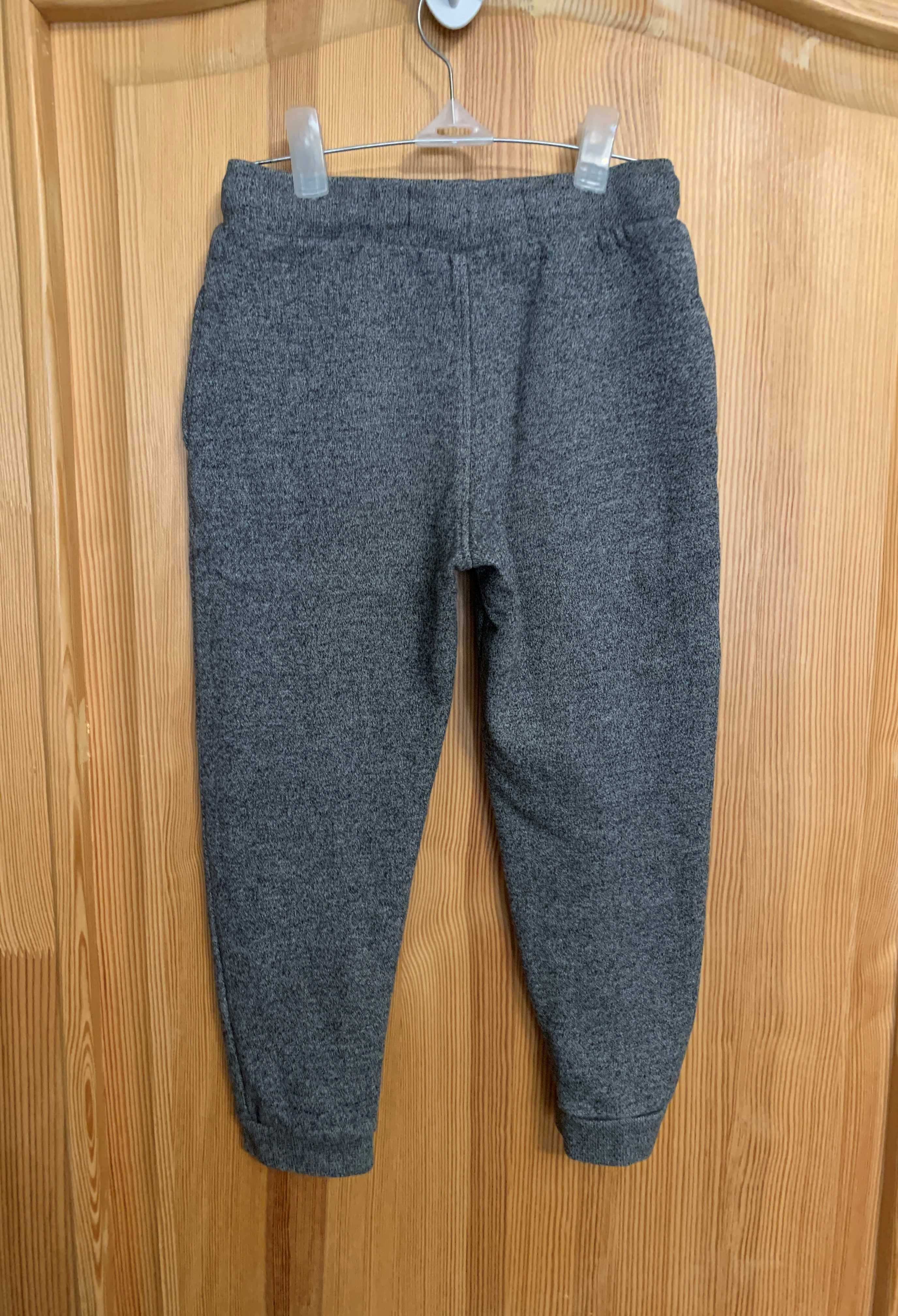 Трикотажні штани джогери тм Casual Dept для хлопчика на 6 років