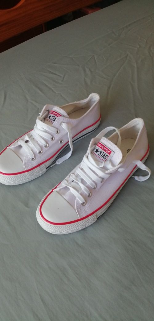 Ténis Converse All Star. Novos