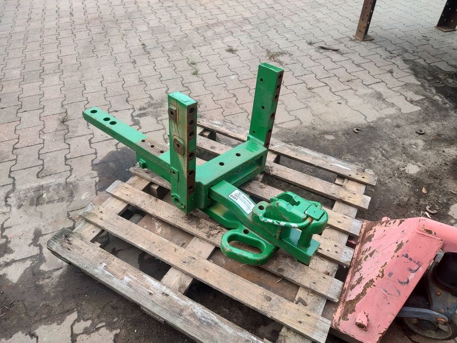Zaczep polowy dolny belka john deere 7290R seria 7 konsola hitch