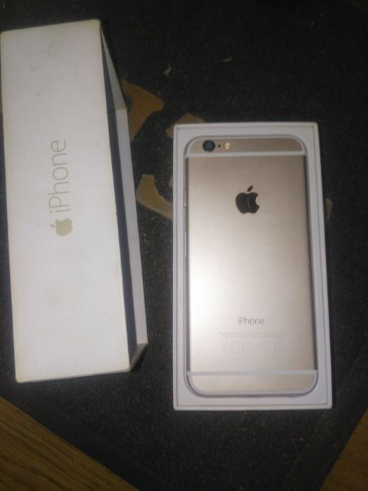 Айфон шестой продам