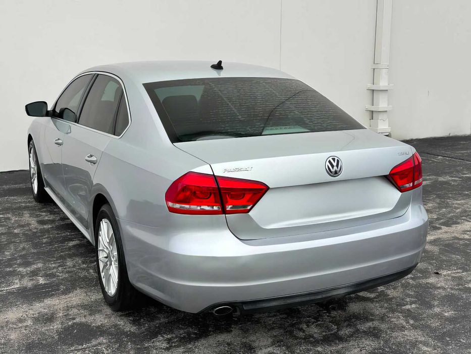 Volkswagen Passat      2015