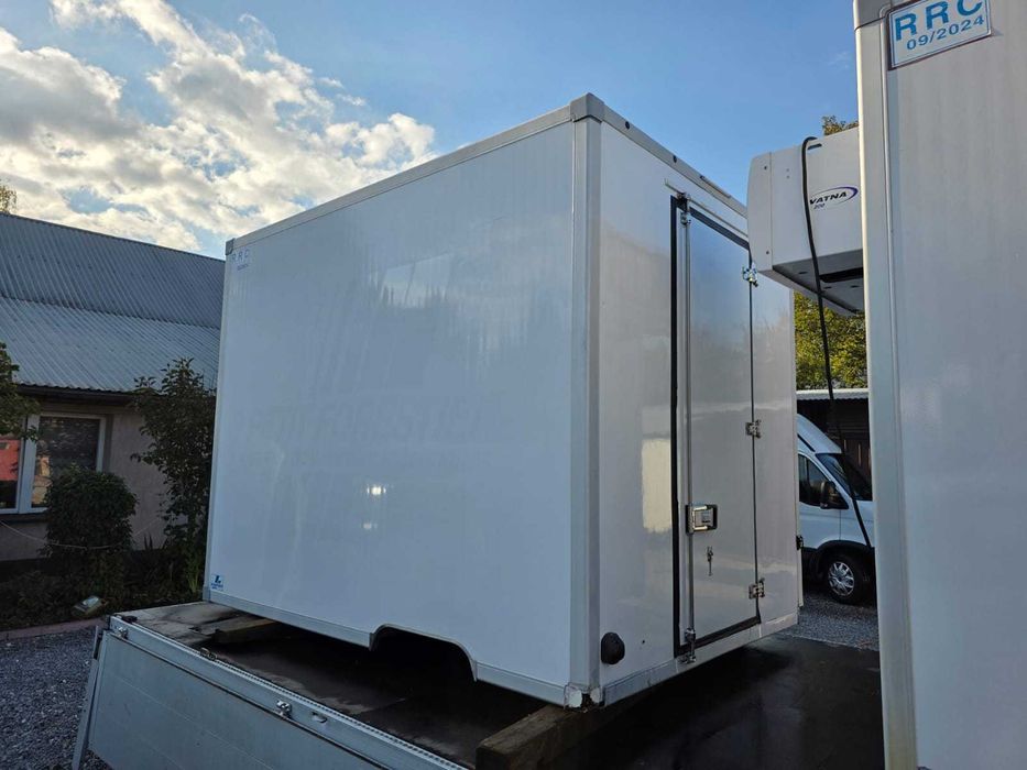 Kontener mroźnia chłodnia izoterma stacjonarna zewnętrzna CARIER 400V