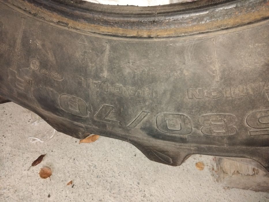 Колеса 580/70 R38 (20.8 38),до с/г техніки Kleber