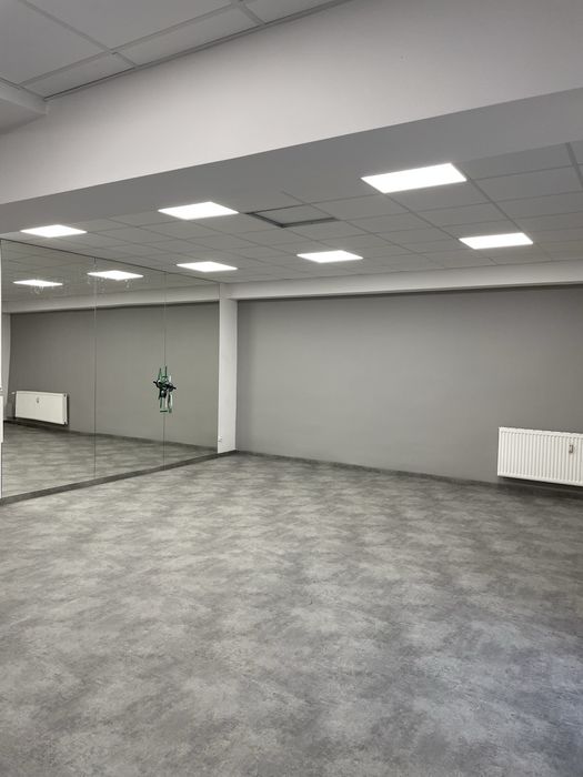 Sprzedam lokal w centrum o powierzchni 83,27 m2