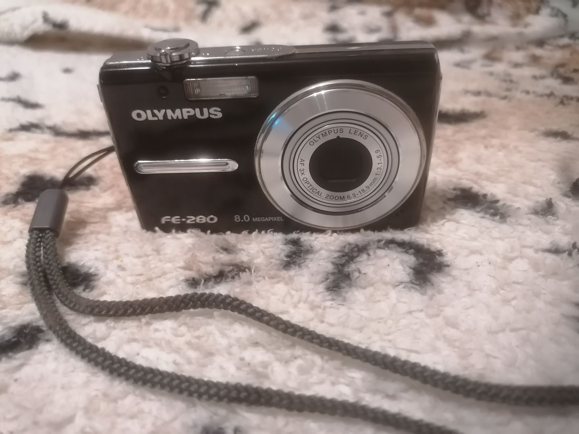 Продам Olympus в