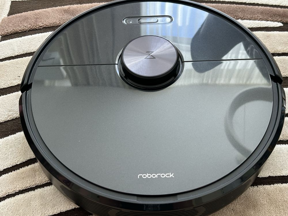 Робот-пылесос Roborock S6