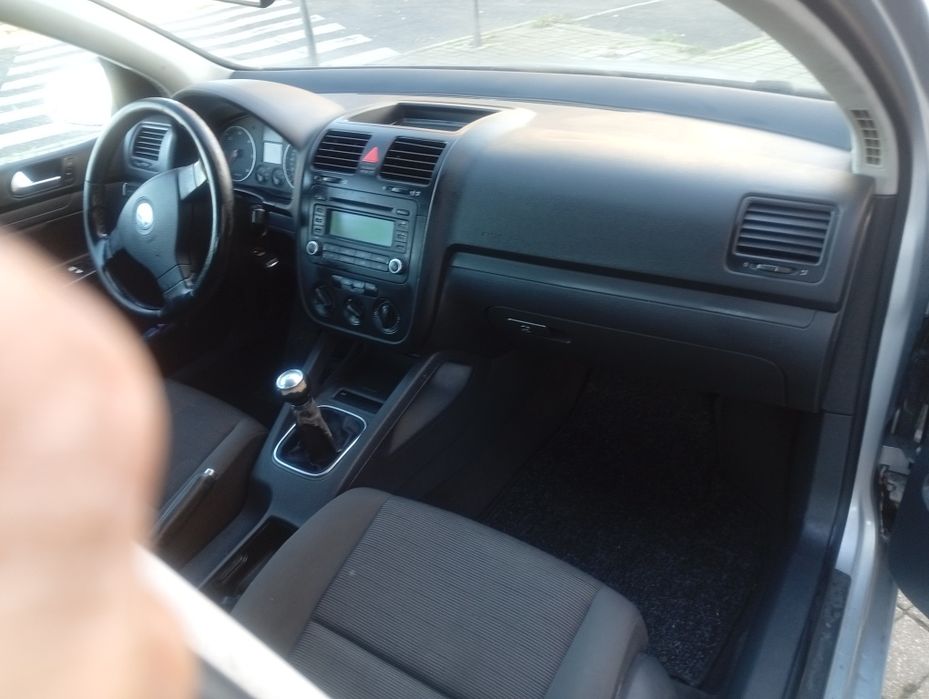 VW Golf 5  1.9 T.D.I do ano 2006 com 134000Km Reais. Carro Nacional