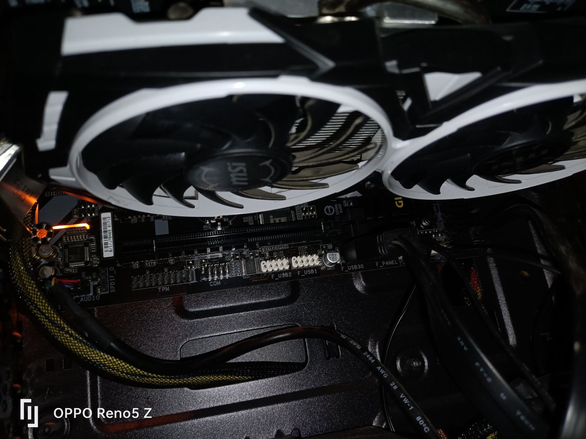 Komputer Gamingowy rx 580 AMD ryzen5 1TB