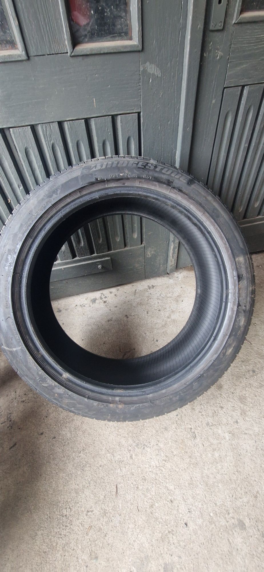 Opony letnie 235 45 r19 Bridgestone