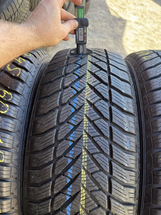 Шины Бу 245 60 R 18 Goodyear ultragrip ice SUV 4x4